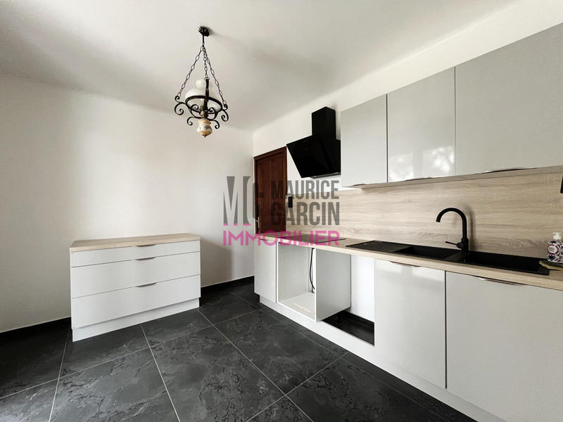 Maison - 115 m² - 4 pièces