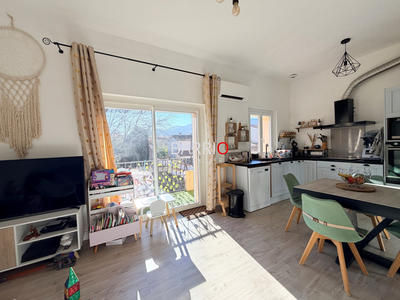 Maison - 91 m² - 4 pièces