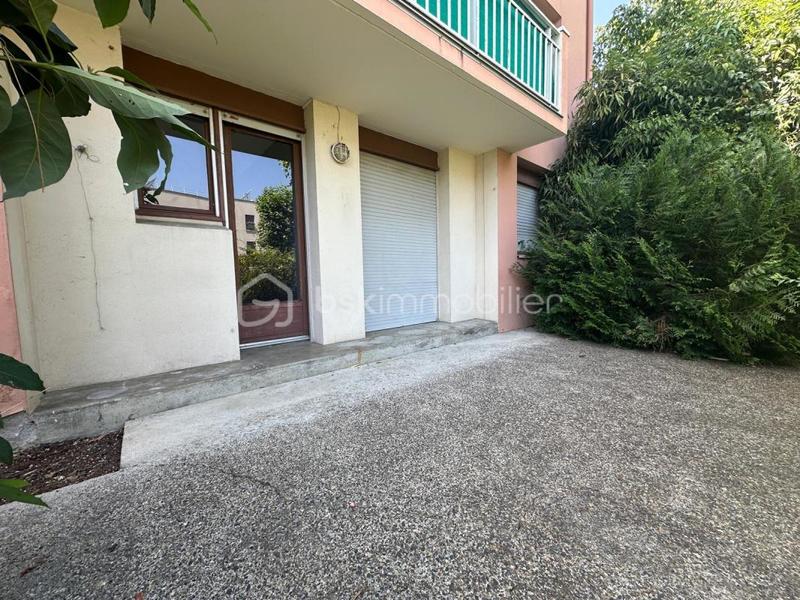 Appartement - 90 m² - 4 pièces