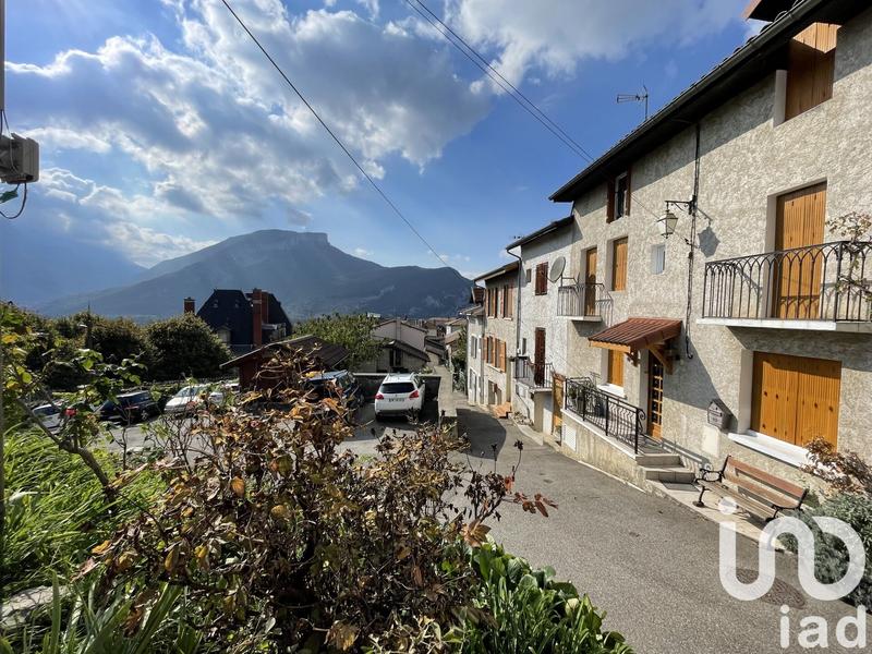 Maison de village - 124 m² - 6 pièces