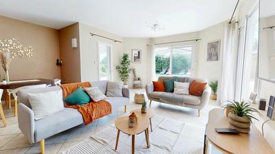 Maison - 199 m² - 7 pièces