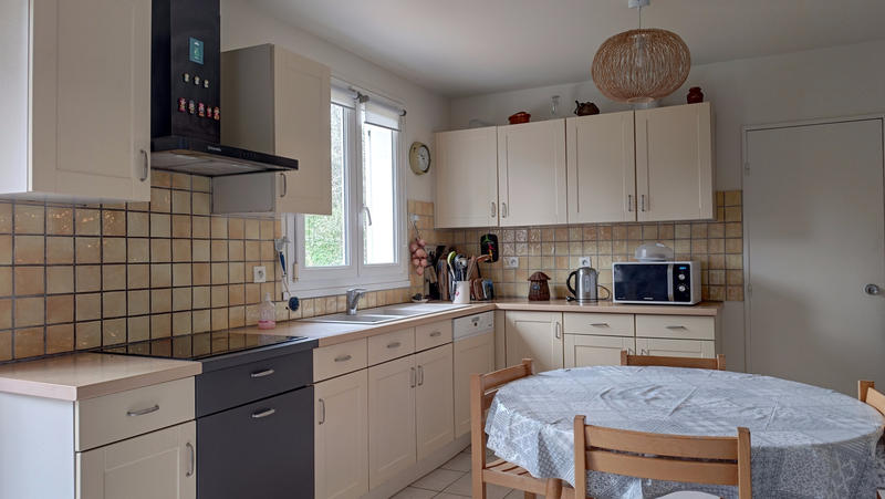 Maison - 196 m² - 6 pièces