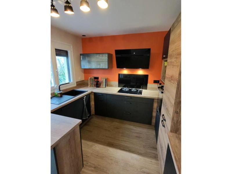 Maison - 106 m² - 7 pièces