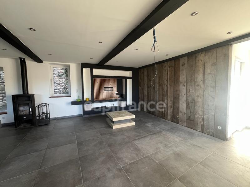 Maison - 170 m² - 5 pièces