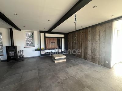 Maison - 170 m² - 5 pièces