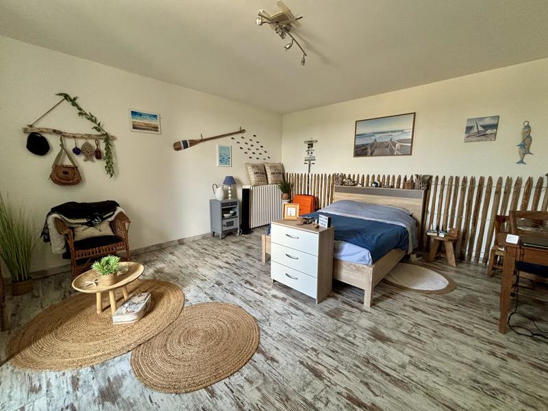 Maison en pierre - 200 m² - 6 pièces