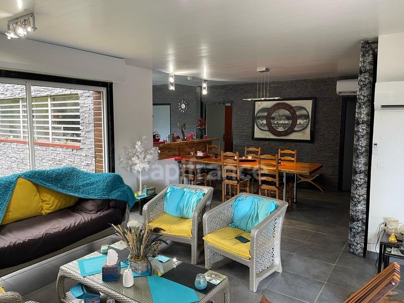 Maison - 152 m² - 5 pièces