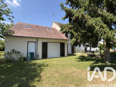 Maison - 93 m² - 5 pièces