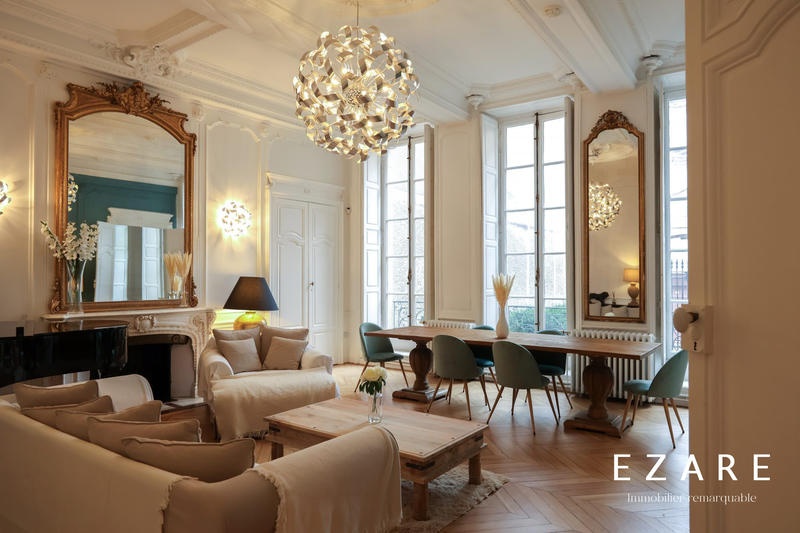 Appartement - 132 m² - 5 pièces