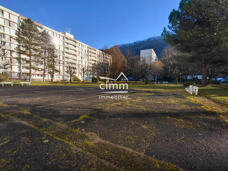 Appartement - 76 m² - 4 pièces