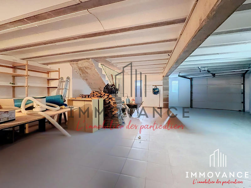 Villa - 200 m² - 6 pièces