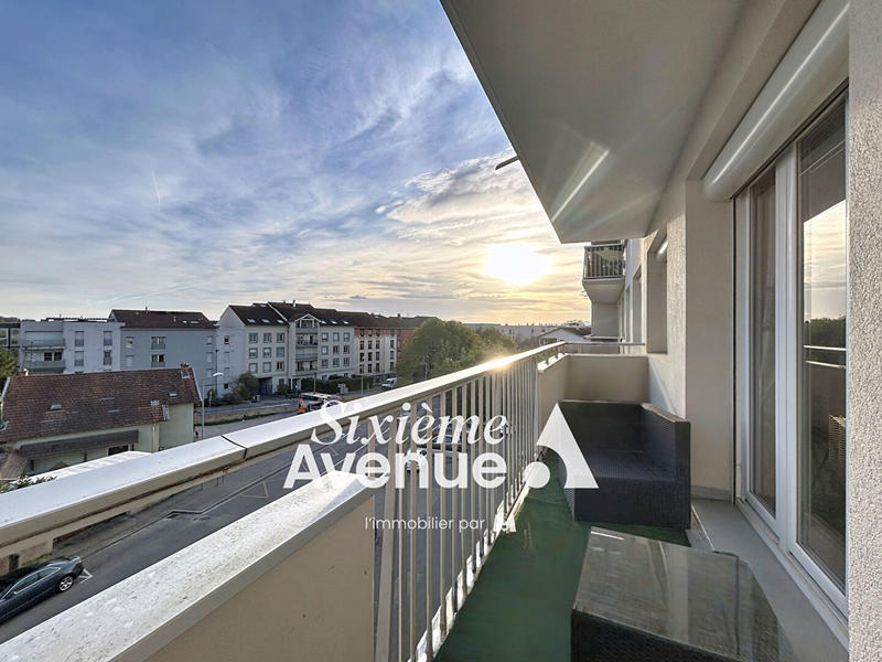 Appartement - 74 m² - 4 pièces