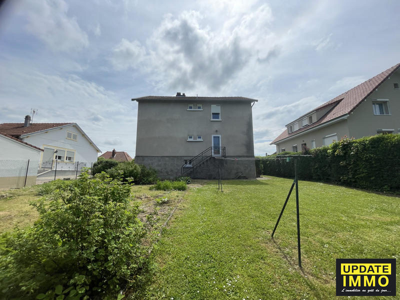 Maison - 137 m² - 8 pièces