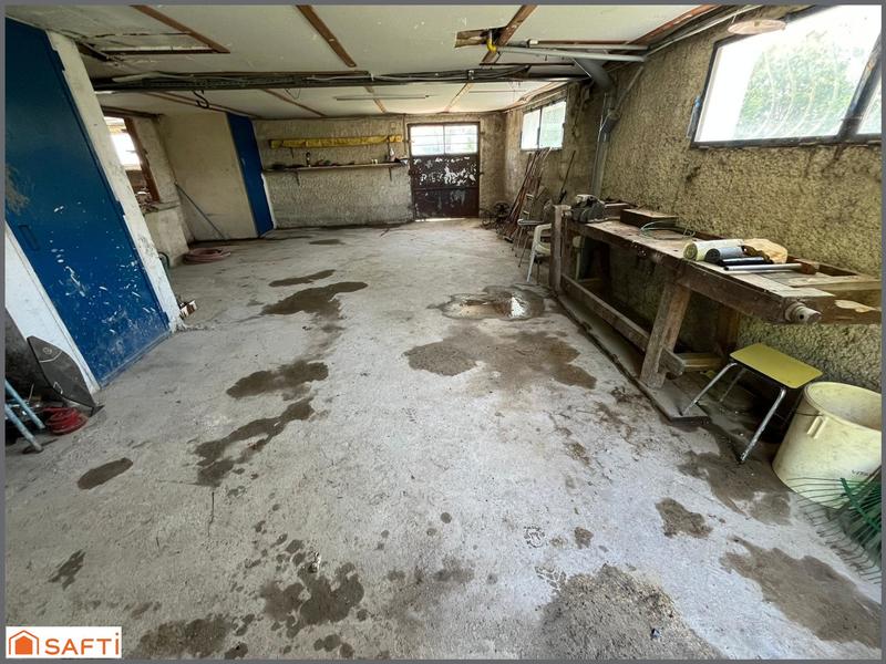 Maison - 140 m² - 6 pièces