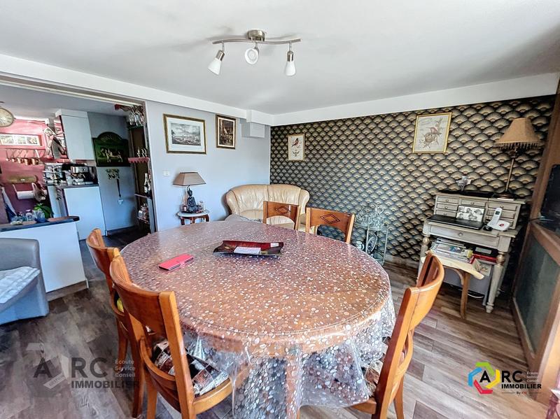 Maison - 145 m² - 6 pièces