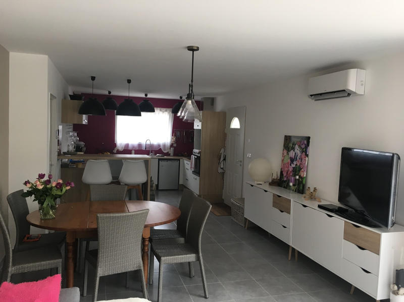 Maison - 90 m² - 5 pièces