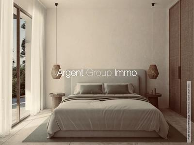 Appartement - 150 m² - 4 pièces