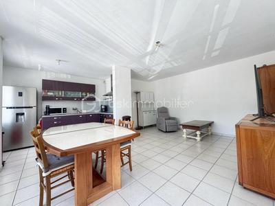 Appartement - 49 m² - 2 pièces