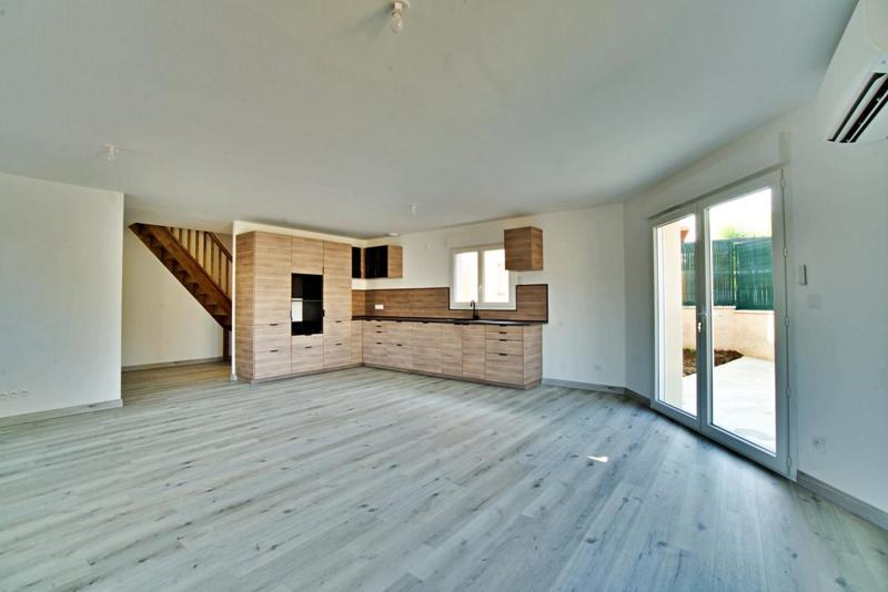 Maison - 101 m² - 4 pièces