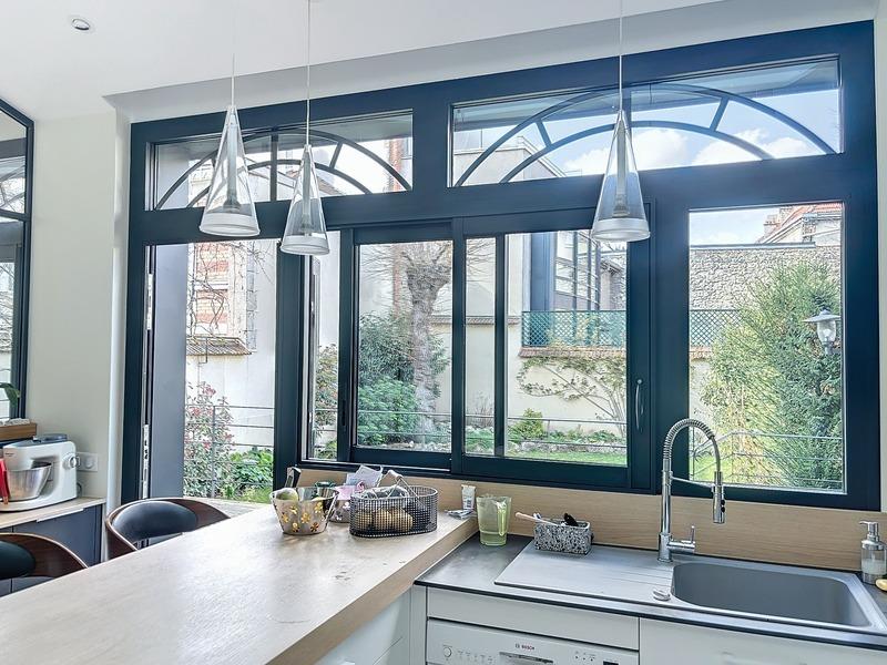 Maison bourgeoise - 334 m² - 13 pièces