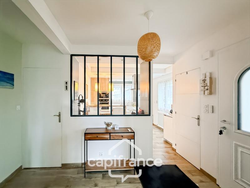 Maison - 130 m² - 6 pièces