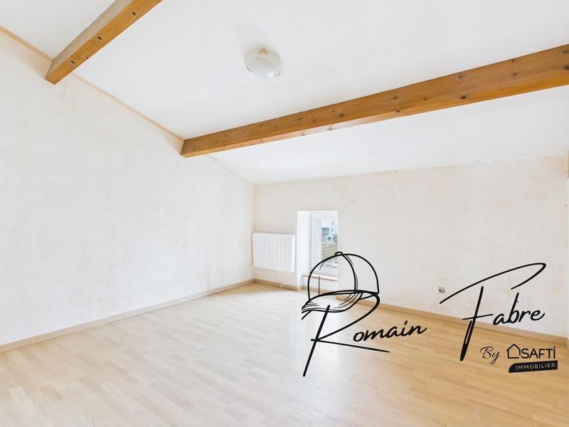 Maison - 275 m² - 9 pièces