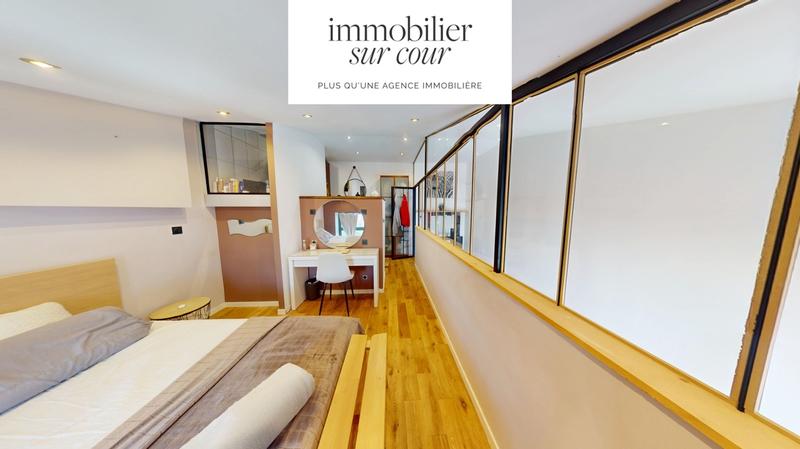 Loft - 58 m² - 3 pièces