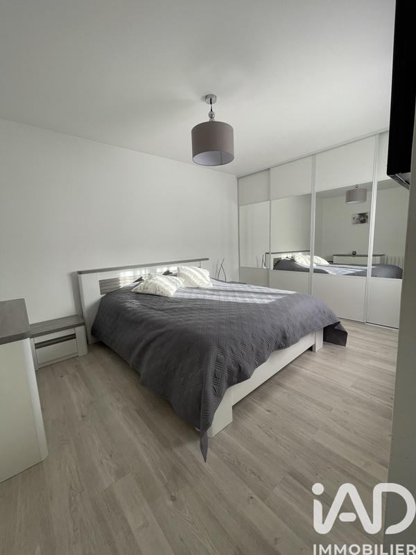 Maison - 93 m² - 5 pièces