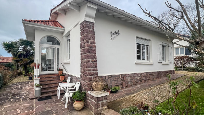 Maison - 107 m² - 5 pièces