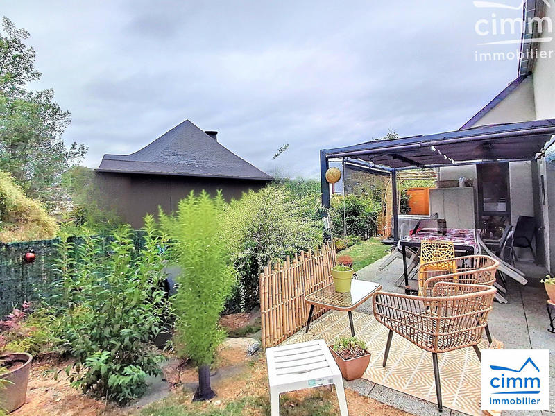 Maison - 90 m² - 4 pièces