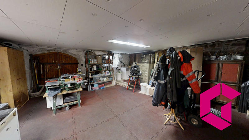 Maison ancienne - 190 m² - 6 pièces