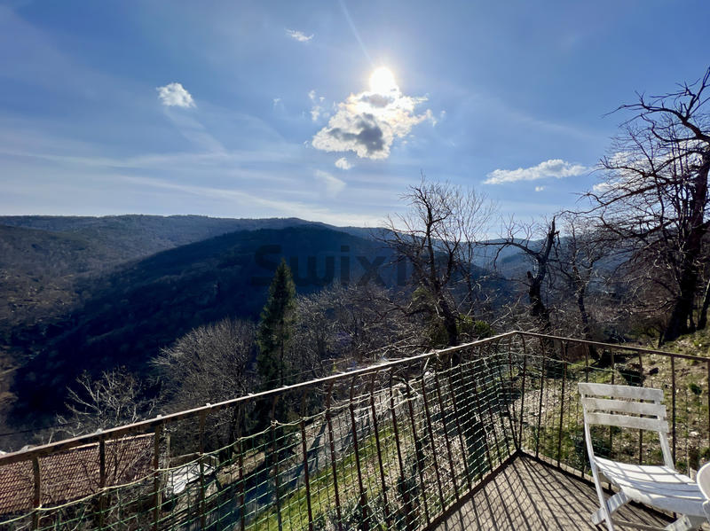 Maison - 79 m² - 4 pièces