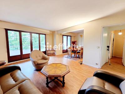 Appartement - 83 m² - 4 pièces