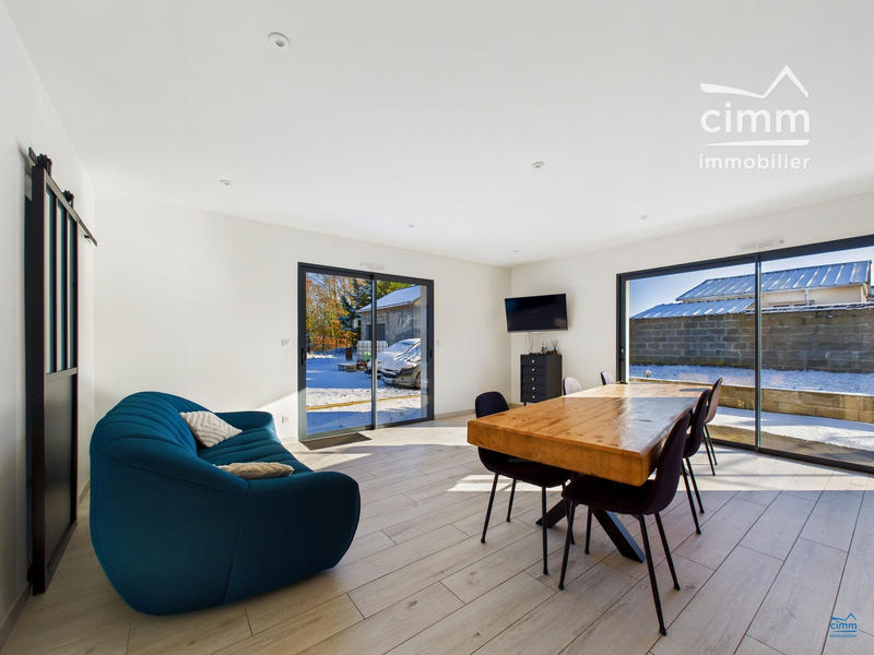 Maison contemporaine - 124 m² - 6 pièces