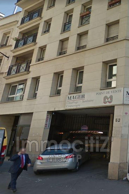 Parking / Garage - 12 m²