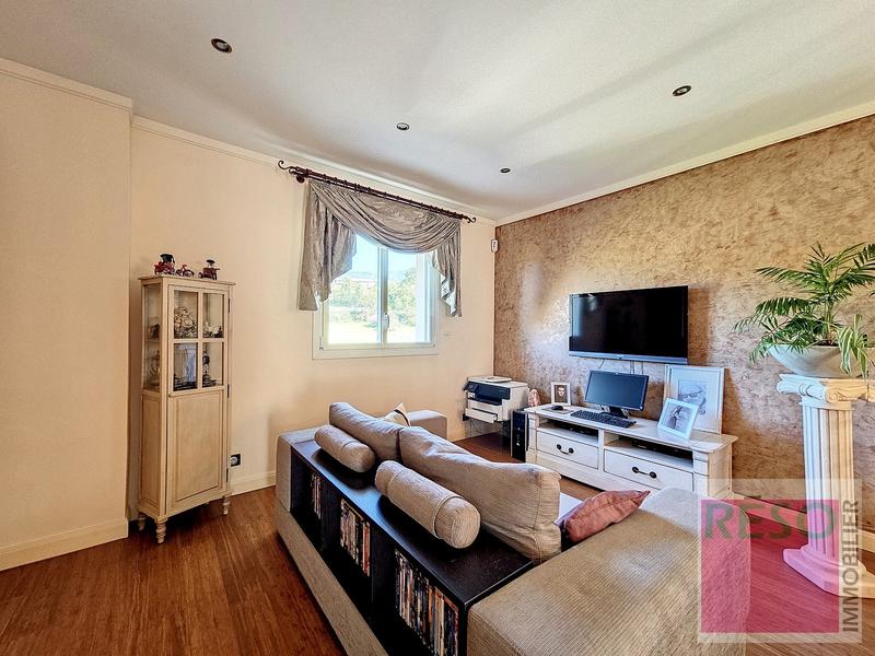 Villa - 274 m² - 7 pièces