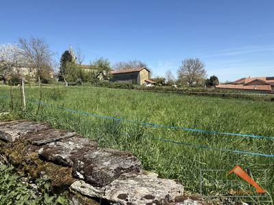 Terrain constructible - 997 m²