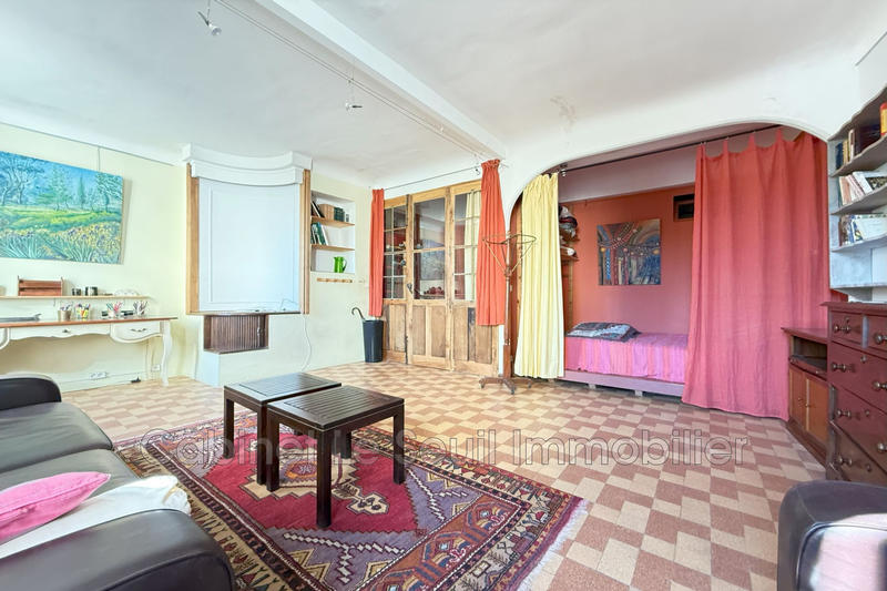 Maison - 252 m² - 9 pièces