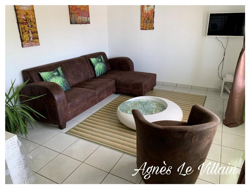 Maison - 215 m² - 10 pièces