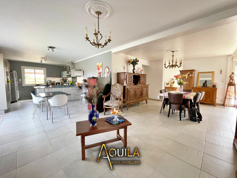 Villa - 183 m² - 7 pièces