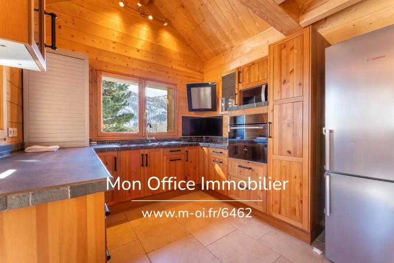 Châlet - 183 m² - 5 pièces