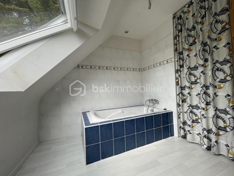 Maison traditionnelle - 76 m² - 4 pièces