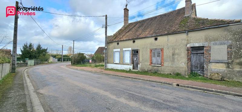 Maison - 2 073 m² - 1 pièce