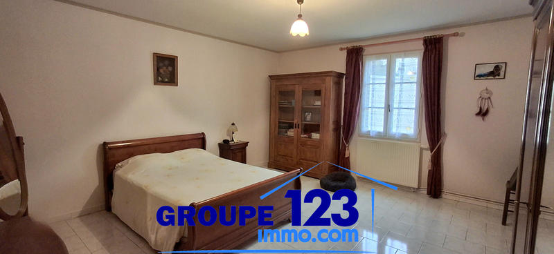 Maison - 176 m² - 7 pièces