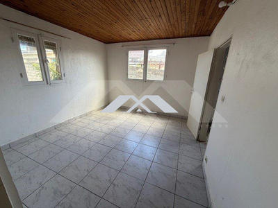 Maison - 180 m² - 5 pièces