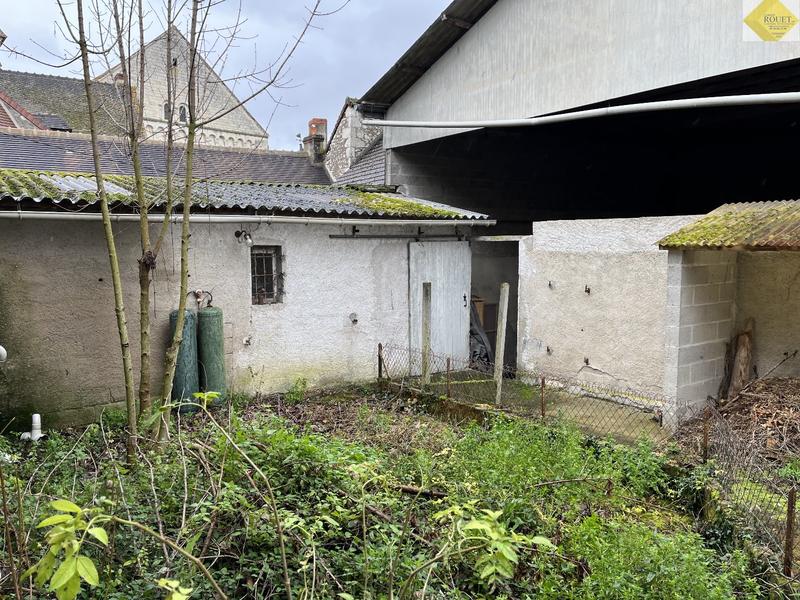 Local d'activités - 382 m²