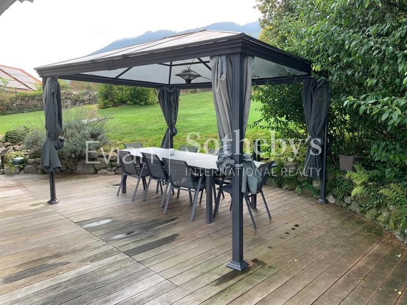 Maison - 185 m² - 7 pièces