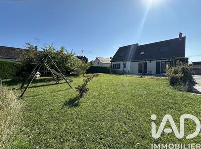 Maison - 144 m² - 8 pièces