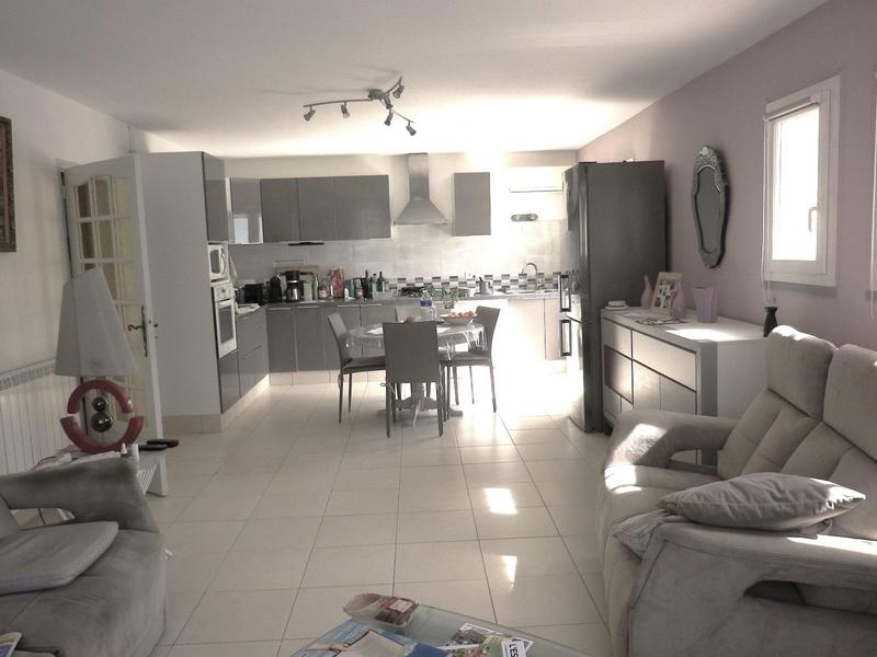 Maison traditionnelle - 188 m² - 6 pièces