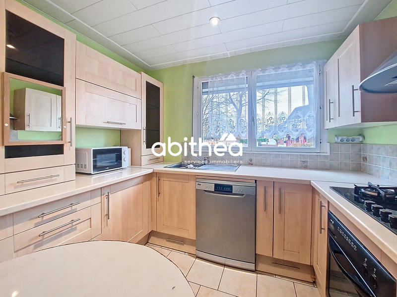 Maison - 86 m² - 5 pièces